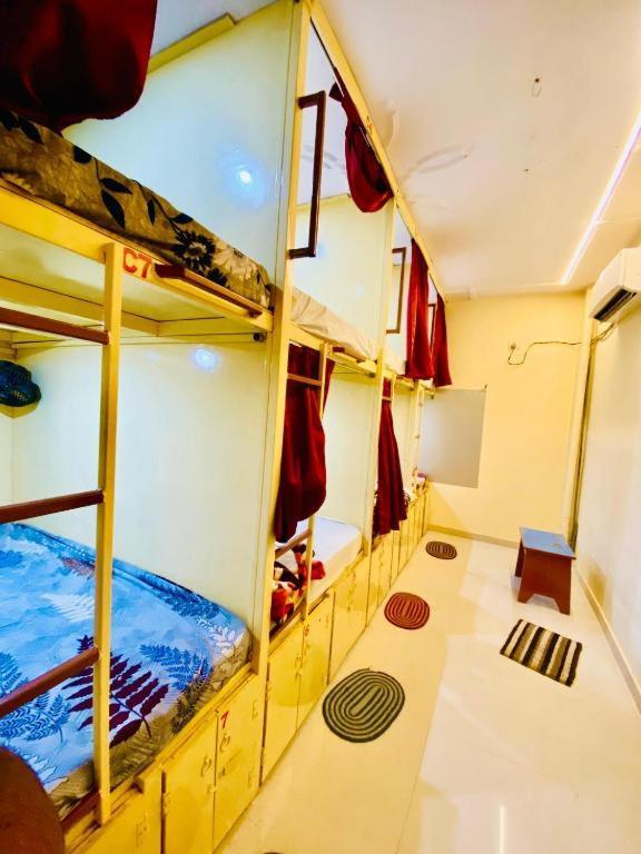 Namo Guest House Only For Indians Varanasi Esterno foto